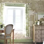 L' Ambroisie Bed & Breakfast Bourdeilles
