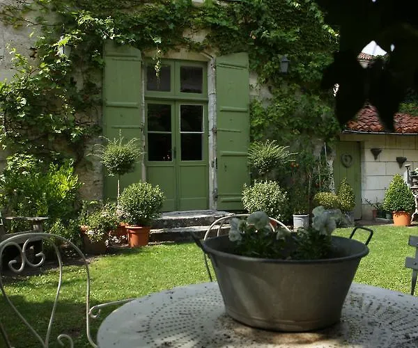 L' Ambroisie Bed and breakfast Bourdeilles