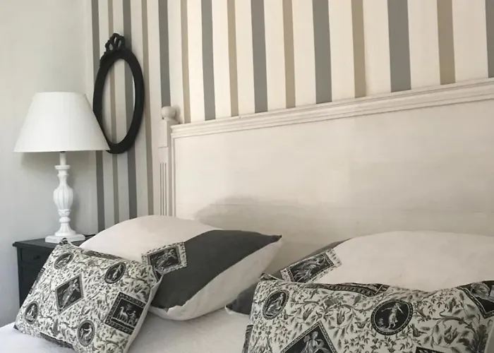 L' Ambroisie Bourdeilles